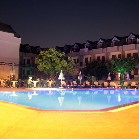 Ares Hotel เกเมร์ ภายนอก รูปภาพ
